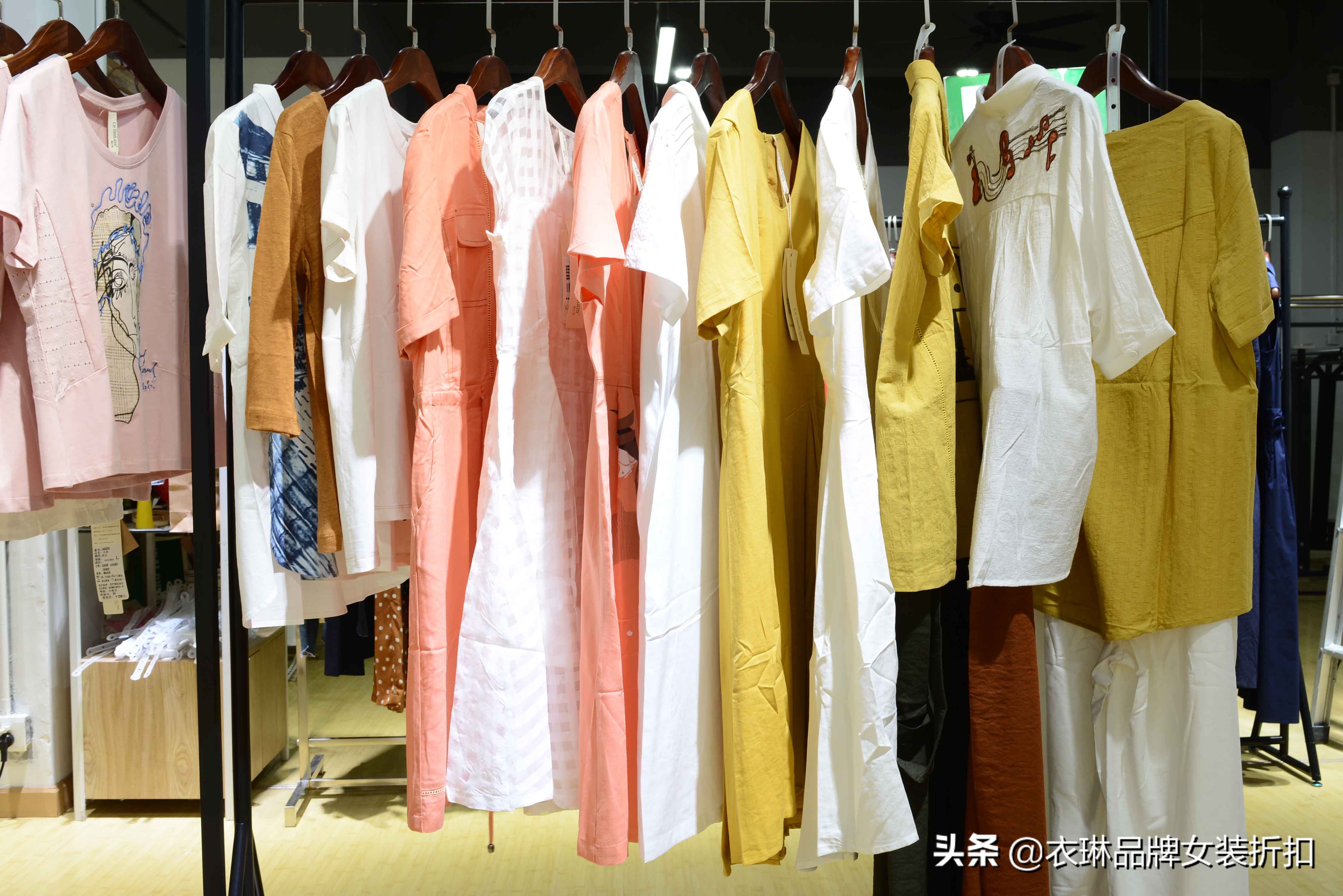 品牌女装折扣代理加盟前景怎么样,折扣女装加盟