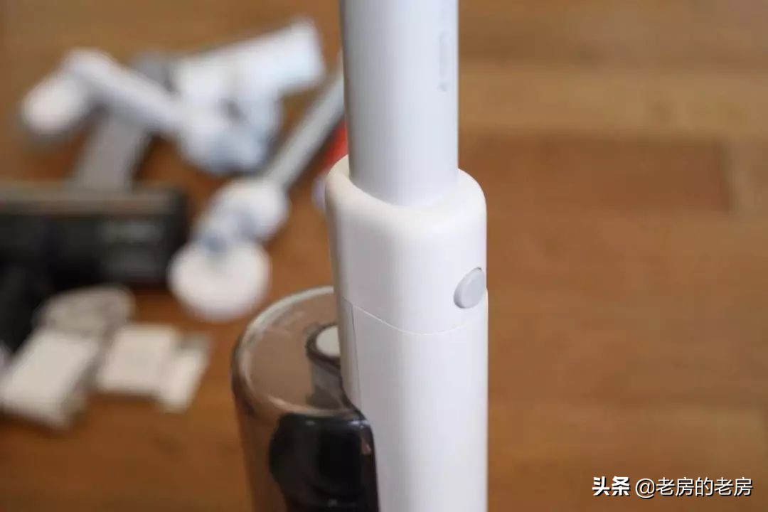 吸拖一体吸尘器和戴森,戴森洗脱一体吸尘器测评