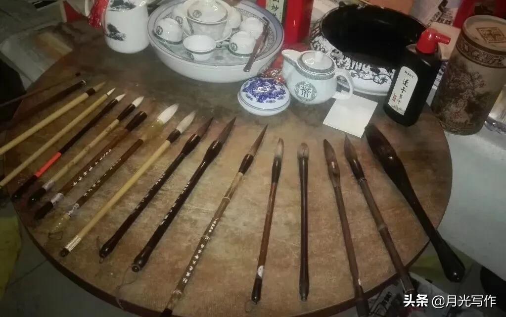 毛笔怎么挑选笔锋,毛笔怎么挑选视频教程