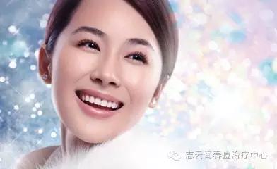 脸上痘痘多怎么办最有效的方法,脸上痘痘的正确处理方法