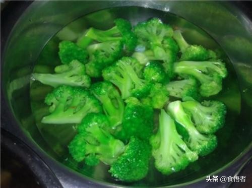 上浆挂糊的制作方法,大厨上浆与挂糊经验