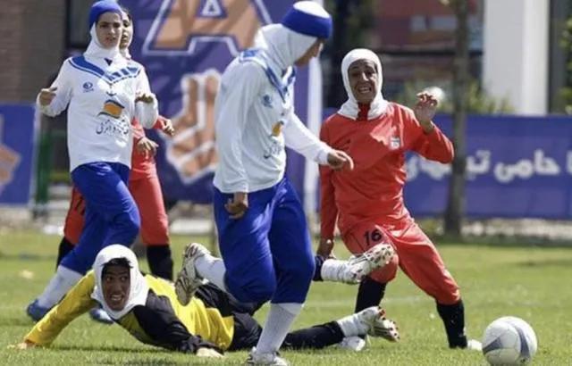 37岁足球运动员新冠死亡,足球运动员因得新冠去世