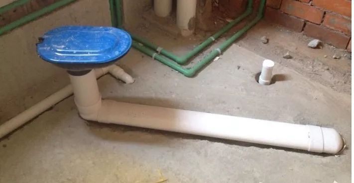 装修房子需要去施工现场看什么,新房装修要不要一直盯着工地