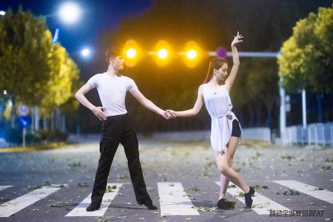 学拉丁没天赋,学拉丁身体不灵活怎么办