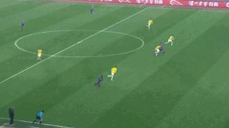 足协杯判罚引爆争议,足协杯决赛三次误判