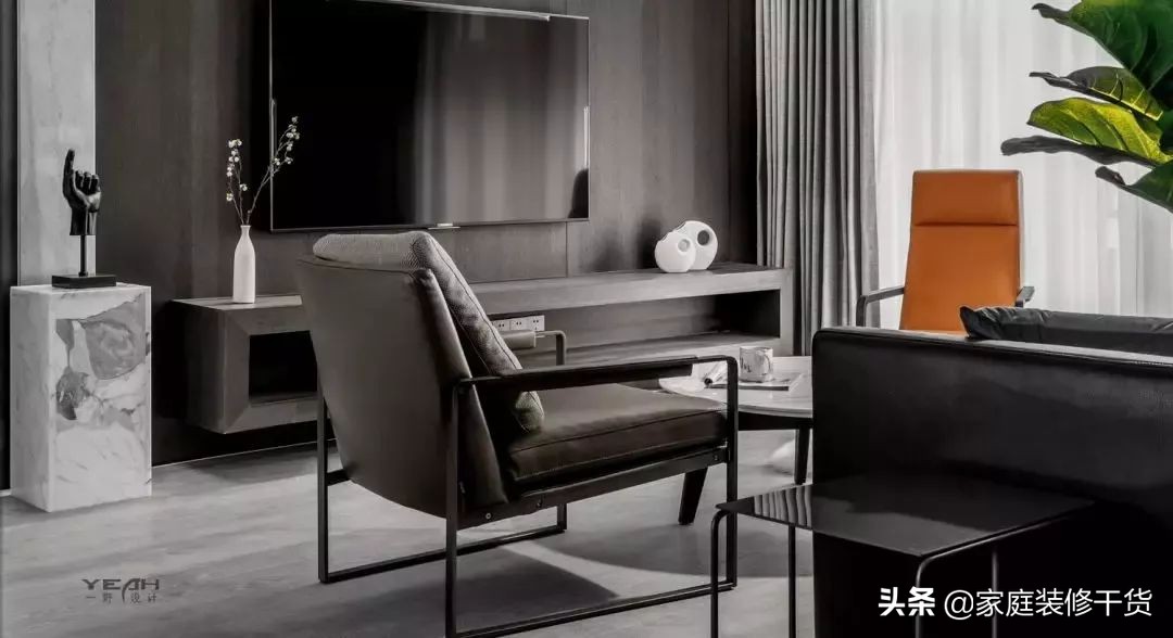 他把苏州一对小夫妻的家都“黑”了，凭什么还能上央视！