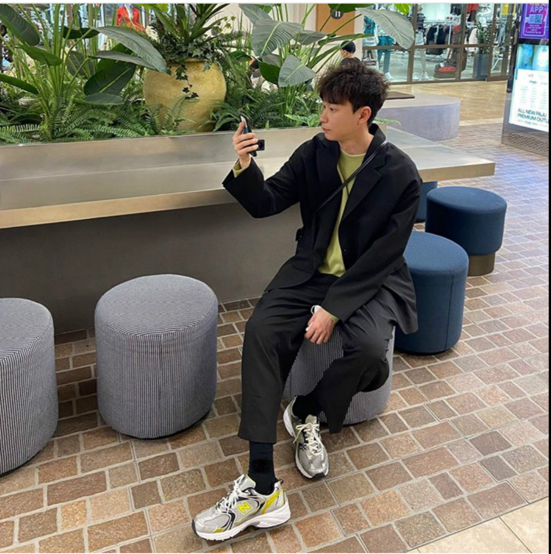 韩国小哥哥风衣穿搭,风衣穿法韩国