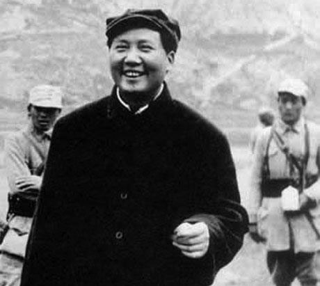 皖南事变后,蒋介石派戴笠抓李克农,李克农如何逃脱?