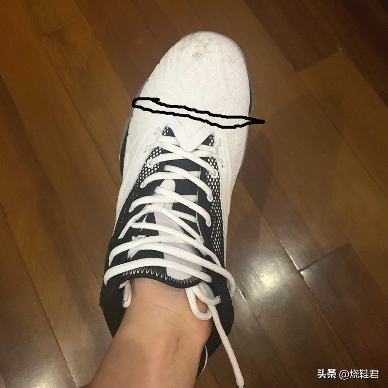 有可能是今年国产佳作之一，甚至可以去掉国产。匹克闪电2020简测