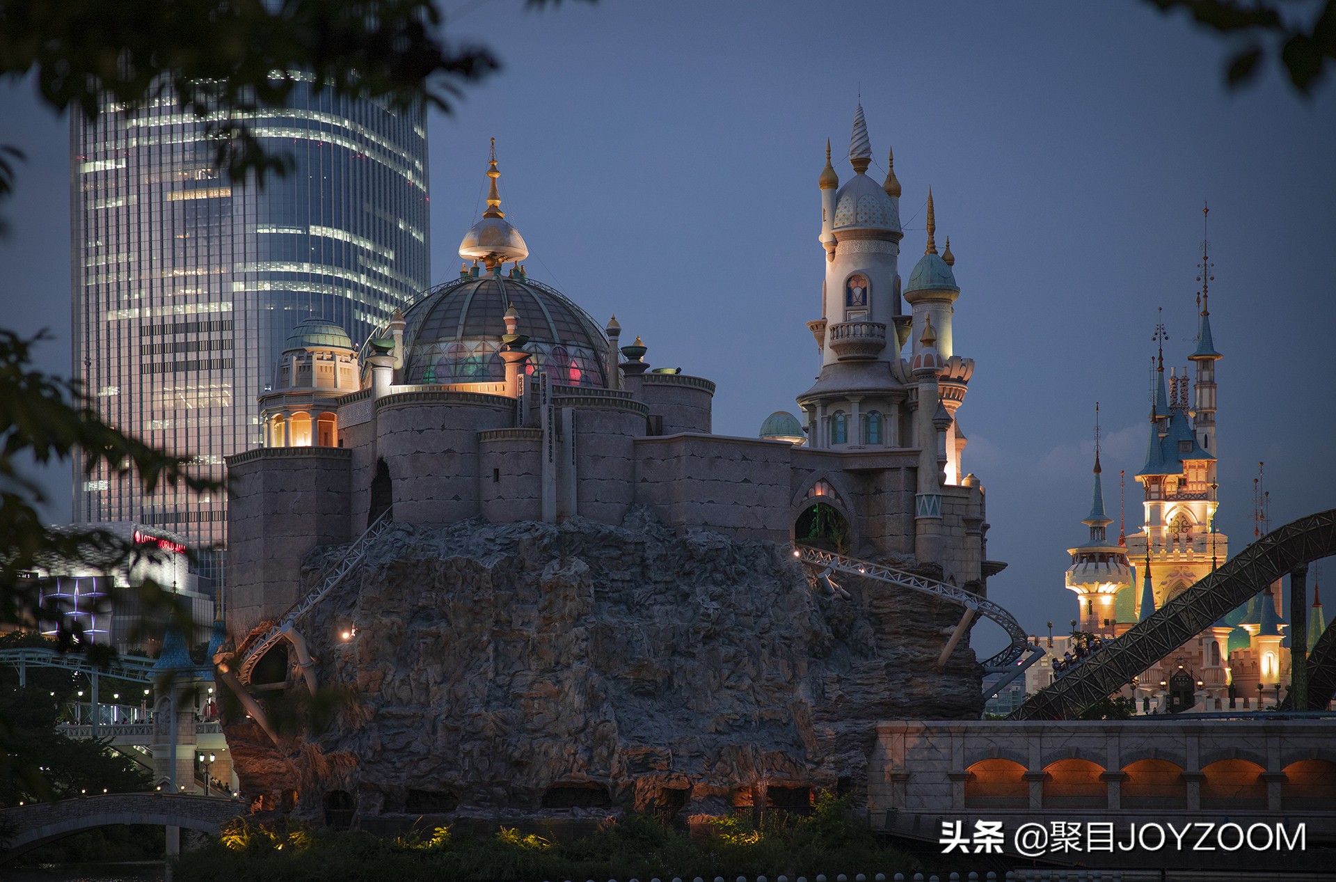 佳能rf28-70f2.8深度评测,佳能rf28-70f2.0什么时候发布的