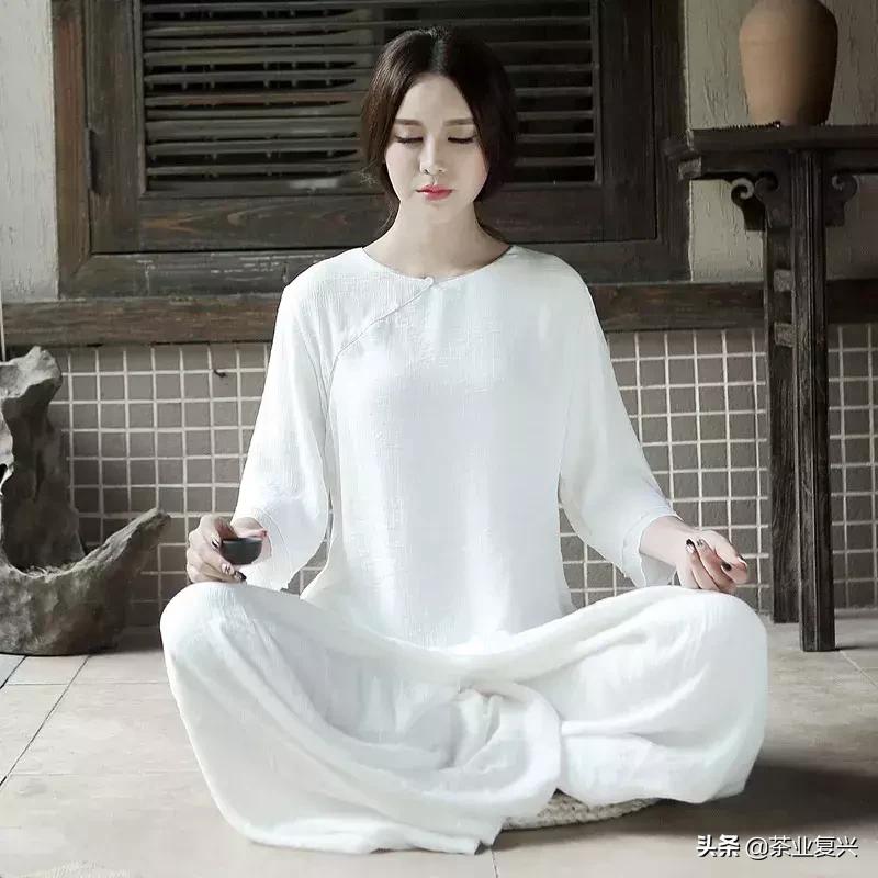 卖茶小妹的叙事策略研究