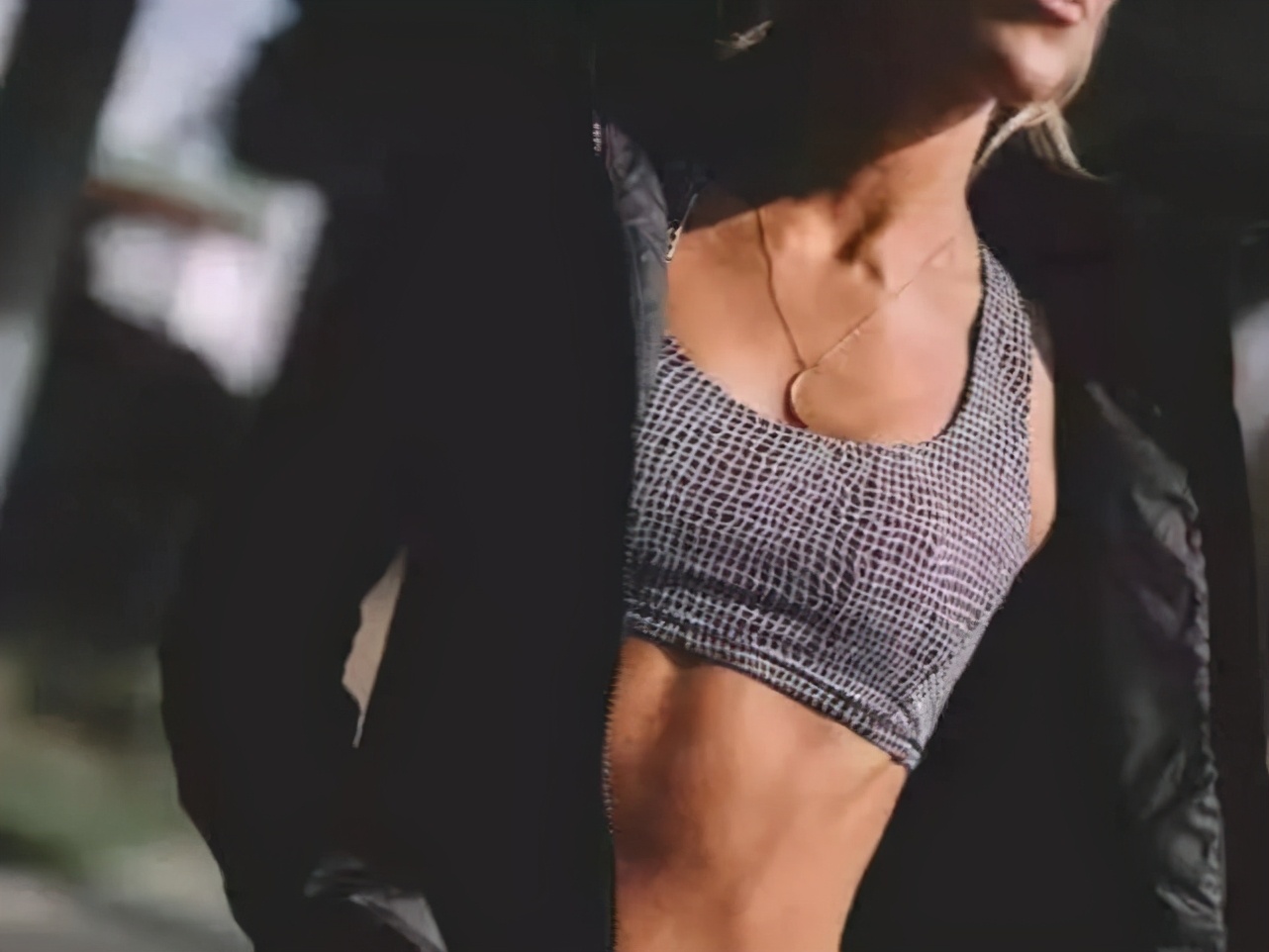 炎热的夏季应该穿哪种骑行服,春夏运动装备怎么选