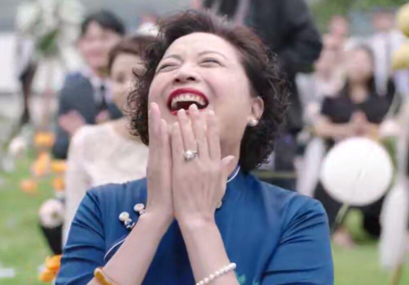 陈晓陈妍希头纱吻名场面,陈晓陈妍希头纱吻同款翻拍