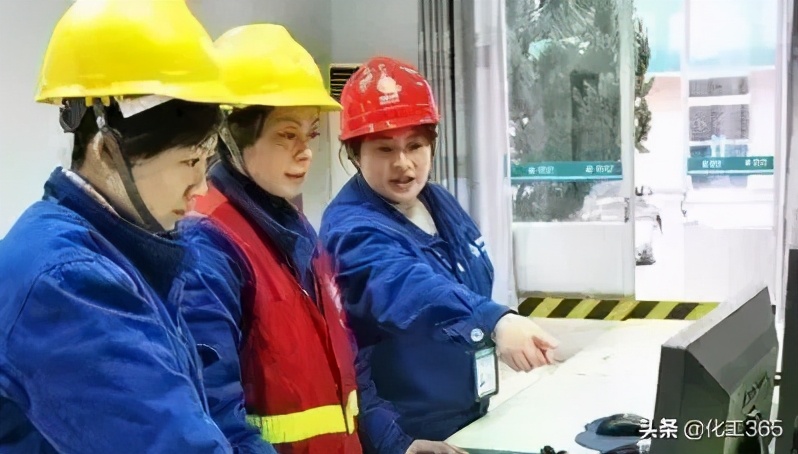 搞化学的是谁,搞化学的人以前叫什么