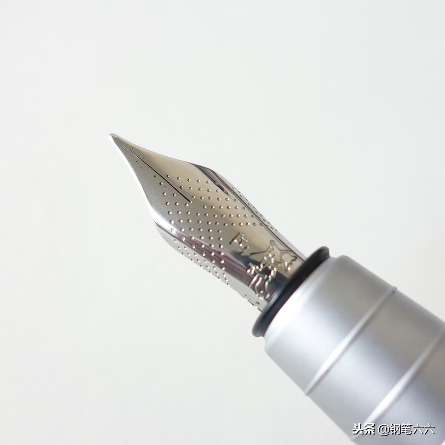 辉柏嘉如恩ef尖钢笔测评,凌美钢笔恒星和狩猎哪个好用些呢