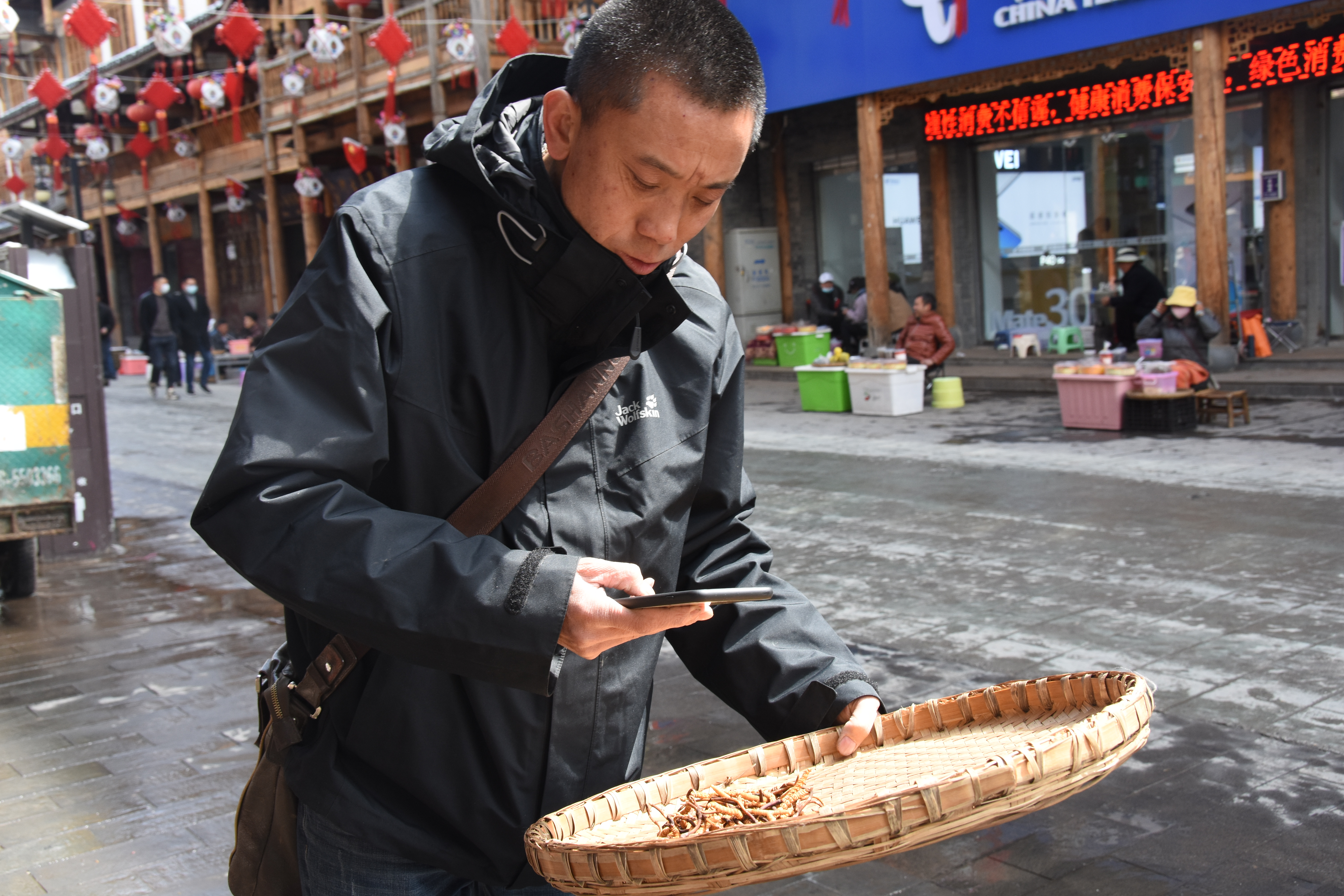 逆势上扬顺势而为蓄势待发,逆势回升北上资金再次杀回创业板