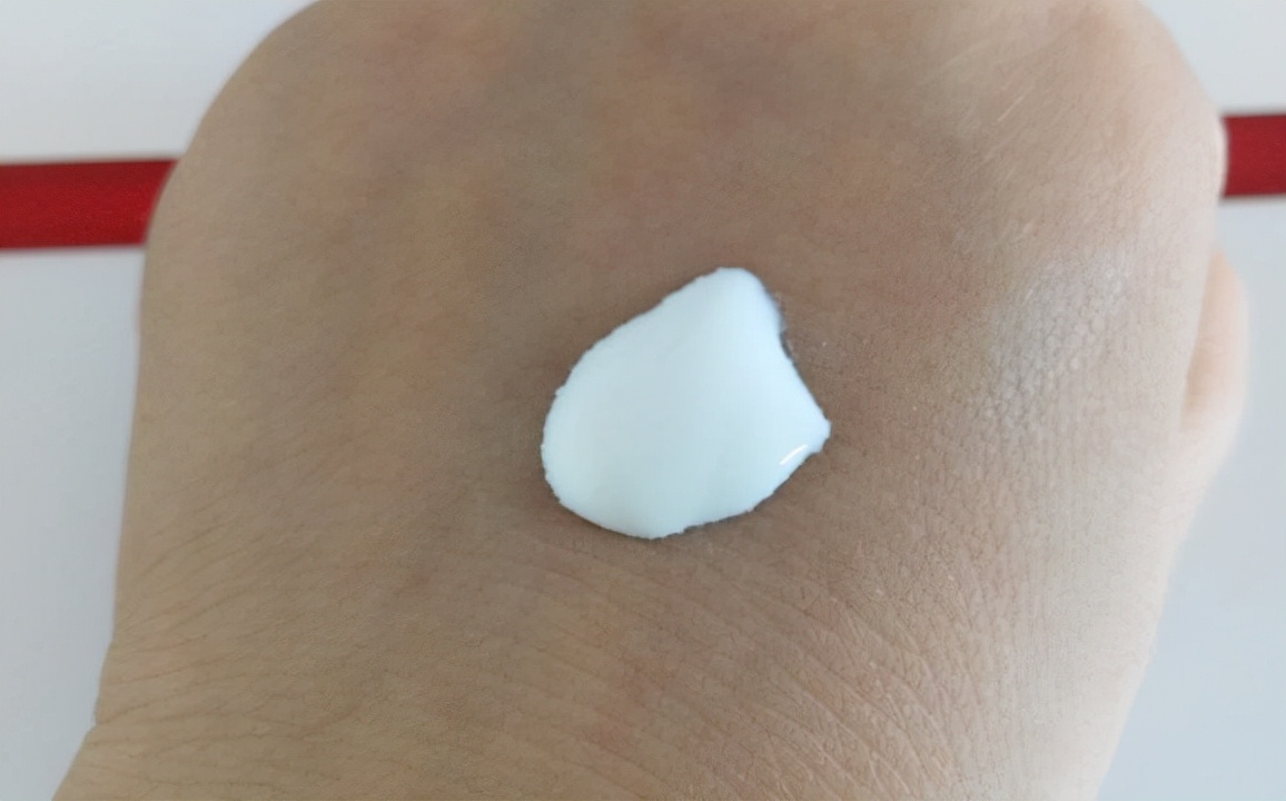 奶奶辈的护肤品,想要皮肤保持在30岁用什么护肤品