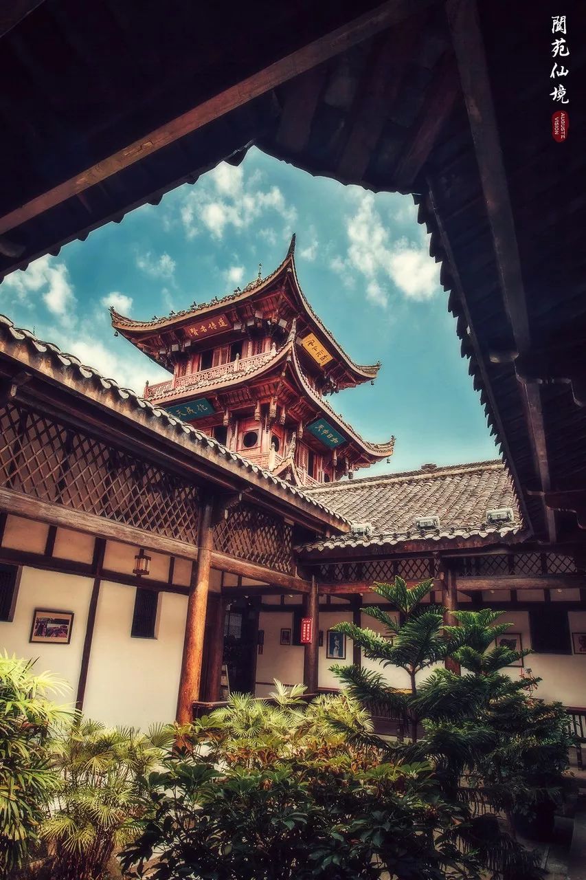 别在年轻的时候去四川！因为你的余生，都将沉醉在她的魅力里