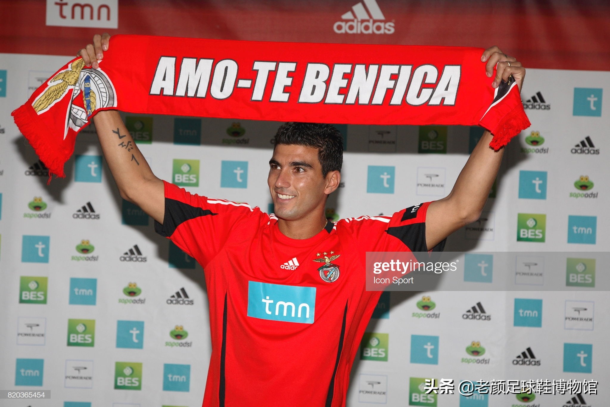 悲伤笼罩,悲伤笼罩巴黎