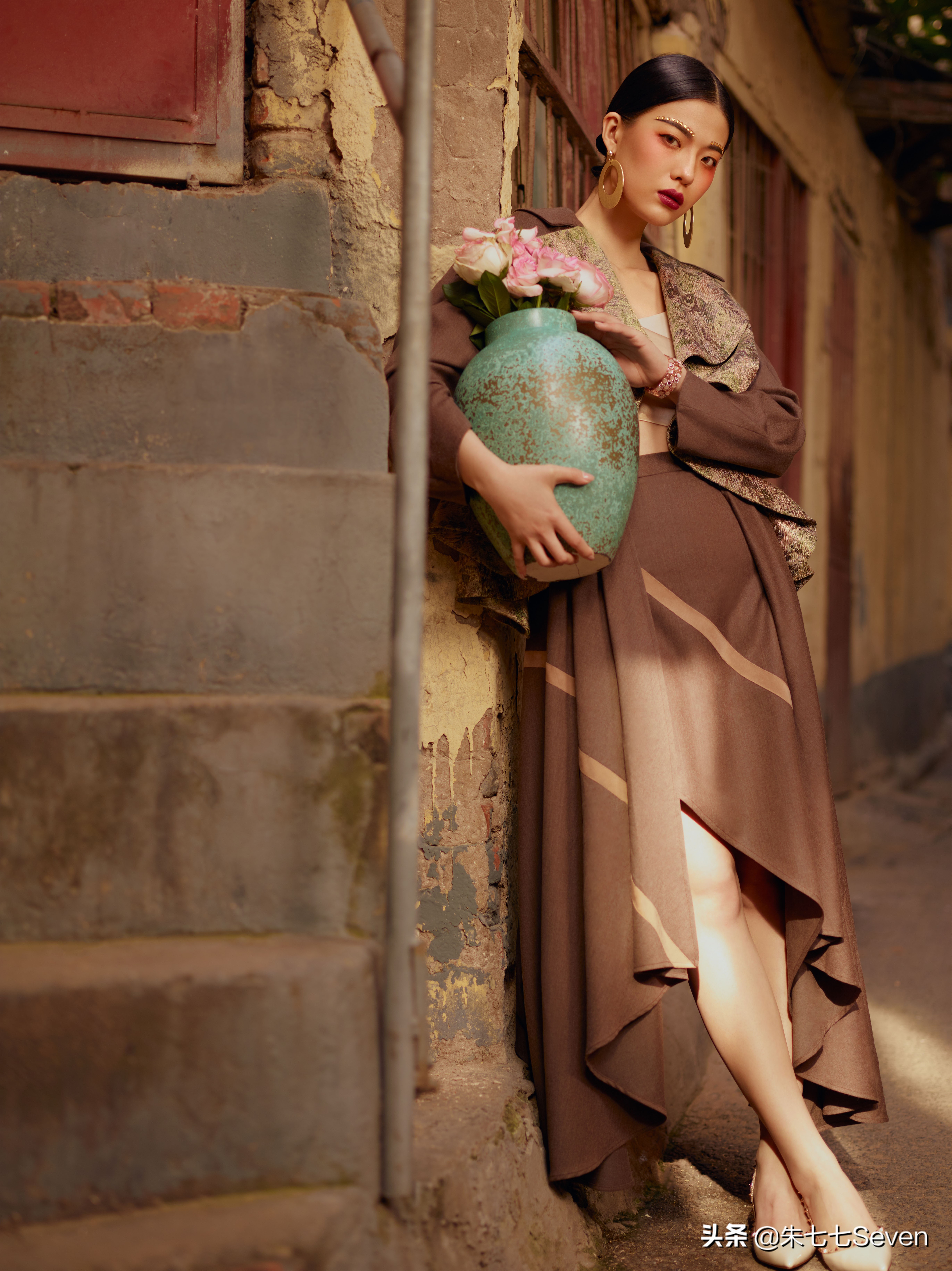 让光影在色彩里蔓延——专访人像摄影师潇光