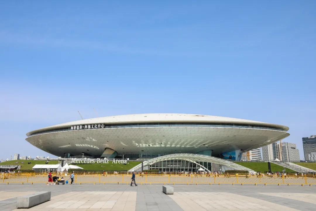 刚刚，杯装杨枝甘露开创者7分甜宣布，正式开启万店时代