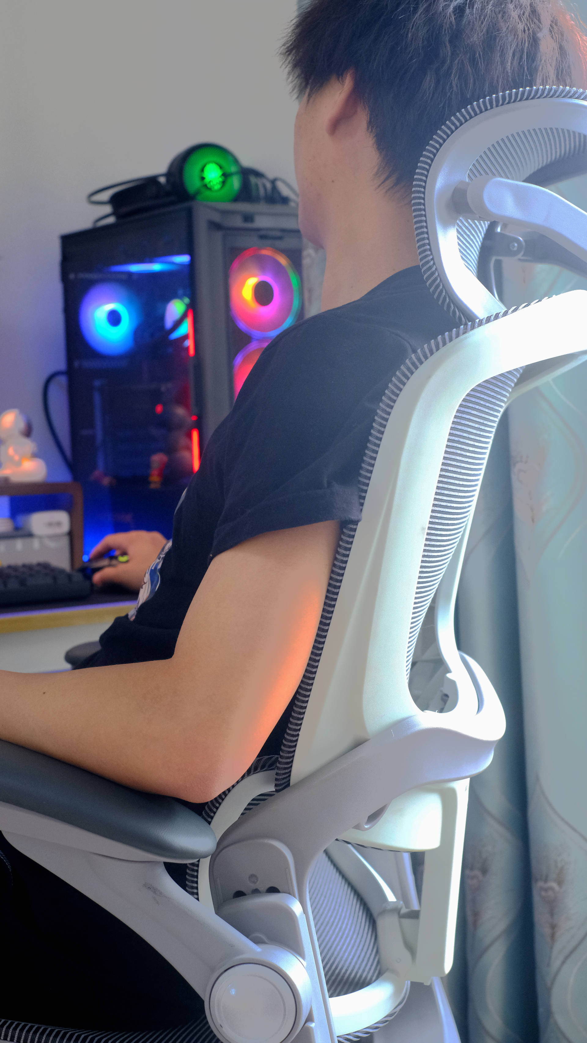 网易严选3d悬挂腰靠办公椅测评,网易严选电竞椅测评