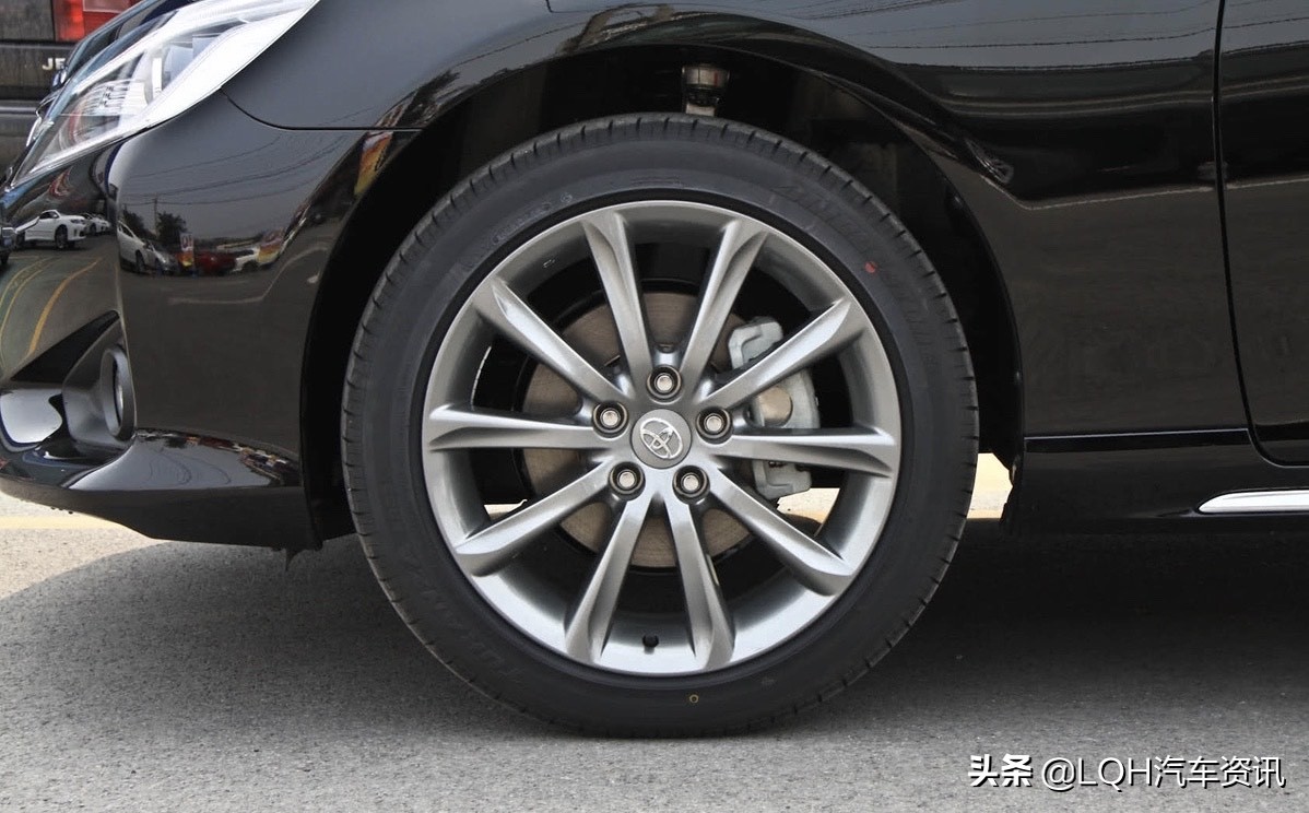 锐志2013菁锐版2.5v和2.5s的区别,2013款锐志2.5v风度菁英版炫装版