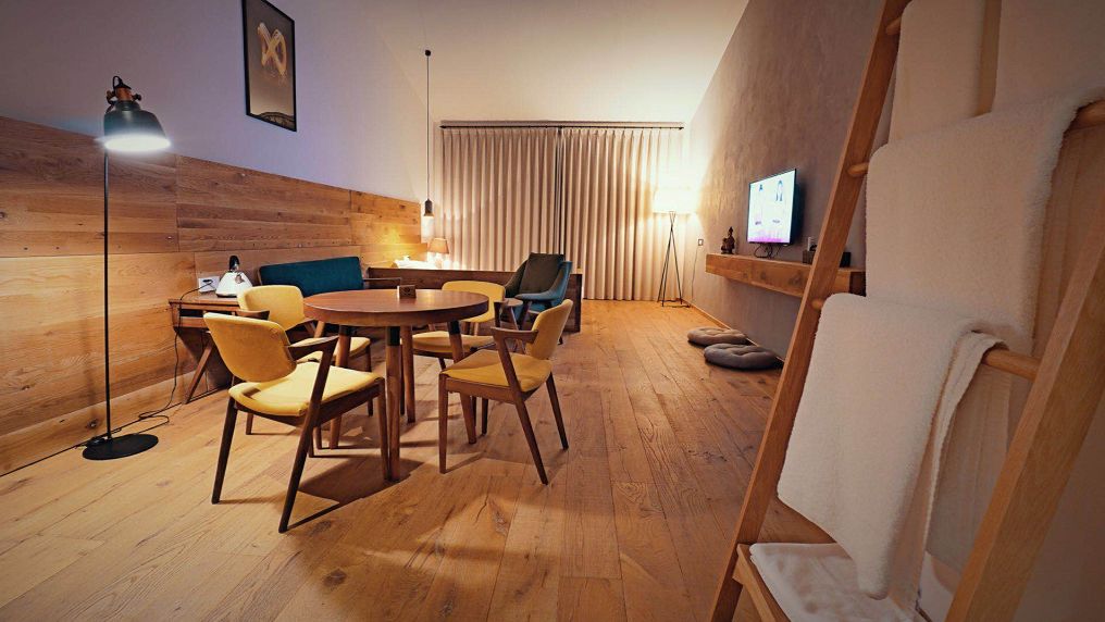 莫干山环山溯溪野奢美宿,奢到极致