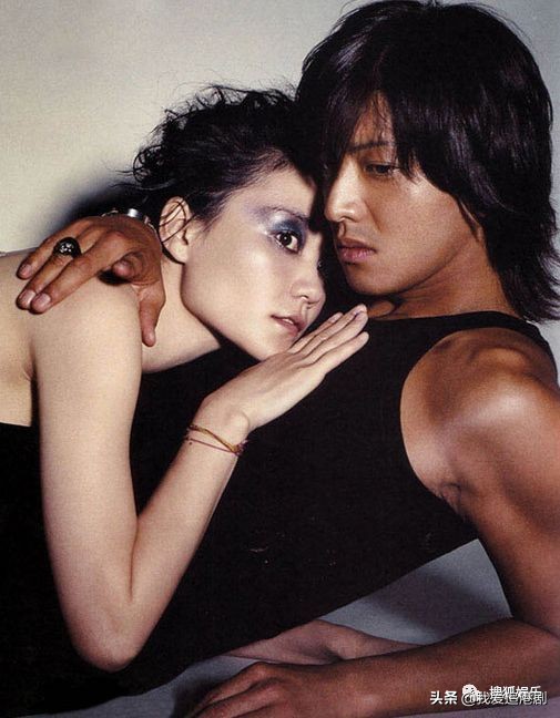 赵薇向男友人索吻,赵薇遭猴子索吻