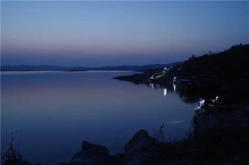 夏季夜晚钓大鲫鱼绝招最佳方法,夏天夜钓大鲫鱼心得