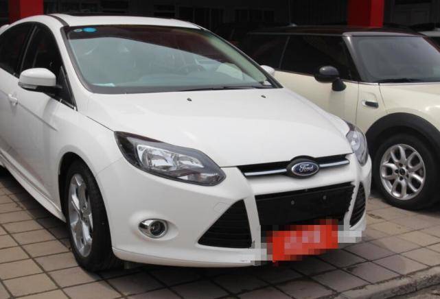 车友自己洗了用了6年的福克斯，用一句话说了这款车值不值得买