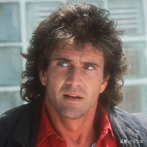 50岁鲻鱼头烫发发型,短发发型女2020流行发型鲻鱼头