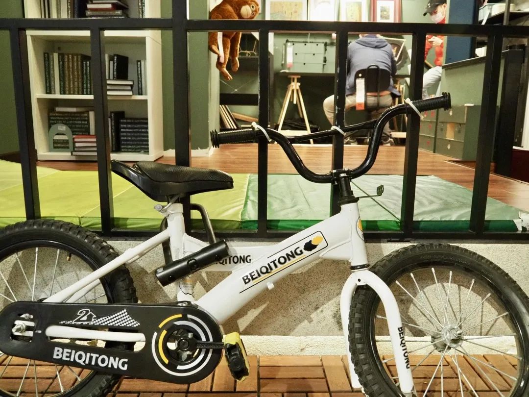 宜家装蛋糕容器,宜家的人有多可爱