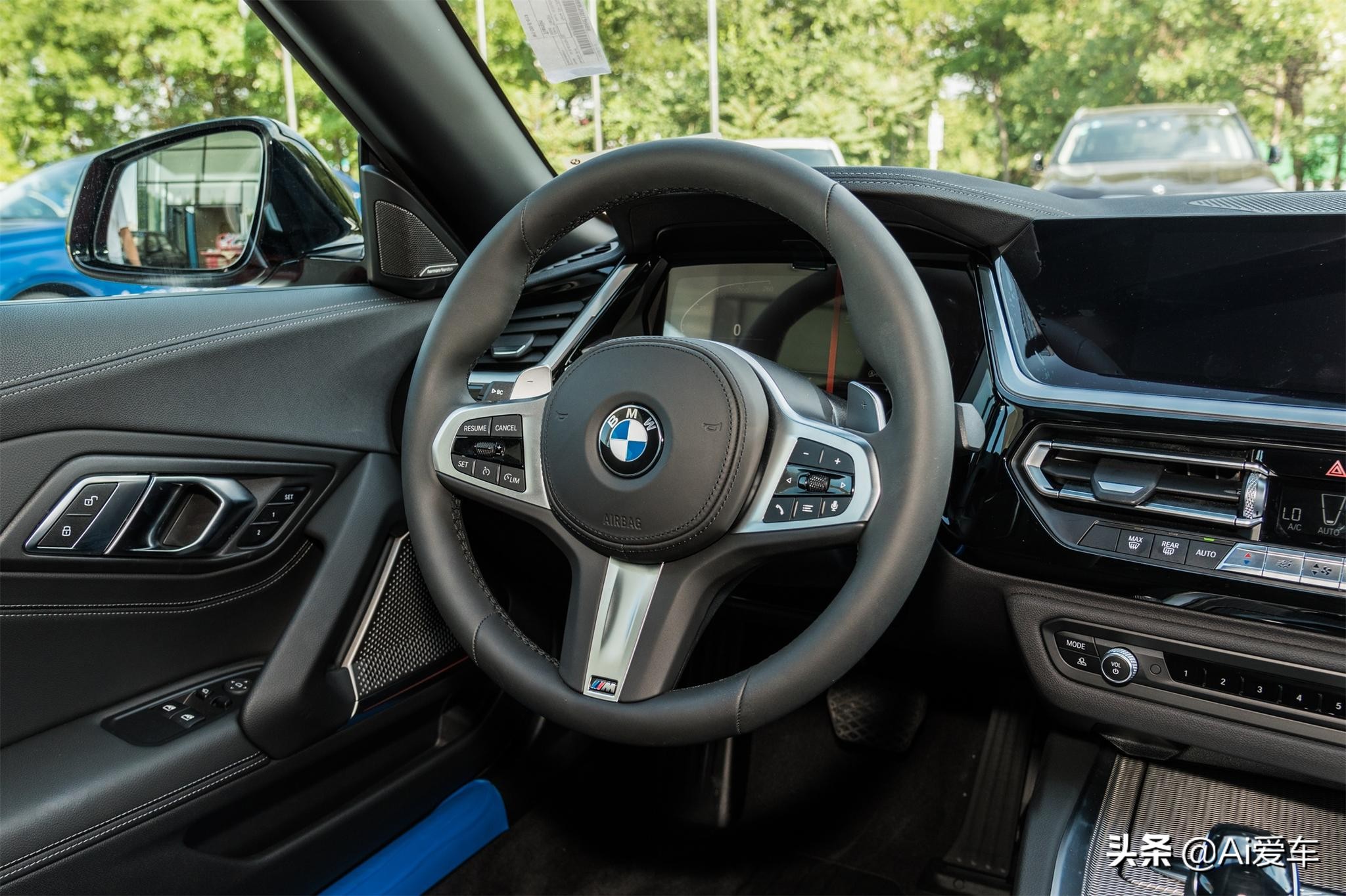 最便宜的宝马双门跑车,进口2.0T后驱,油耗6.4L,实拍宝马Z4