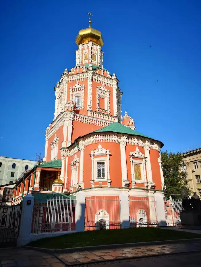 奔七的一对情侣,奔七老年夫妻重建家园