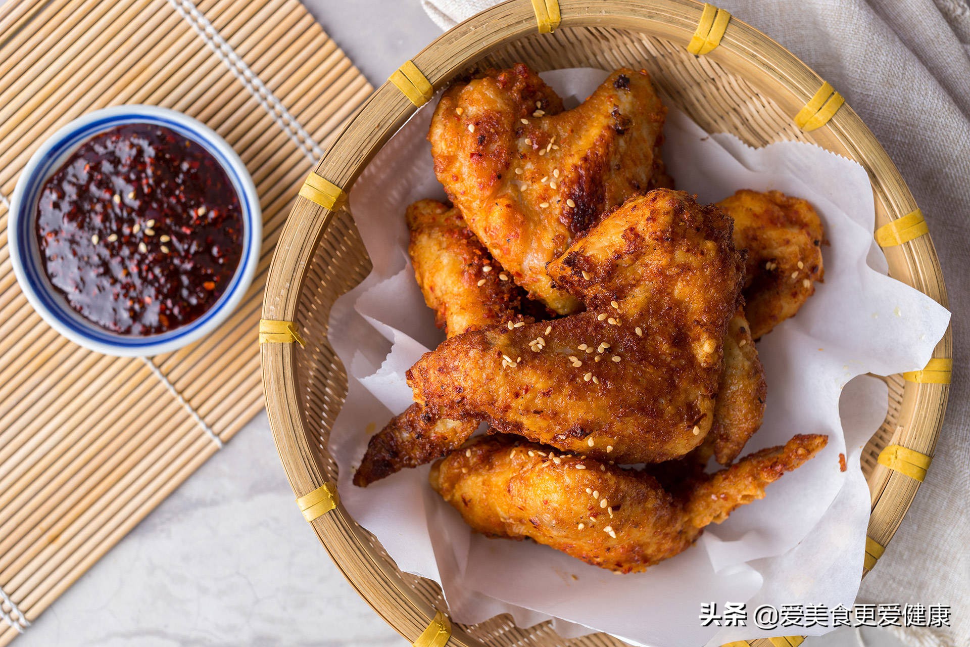 正宗韩国炸鸡 (韩国脆皮炸鸡的正宗做法)