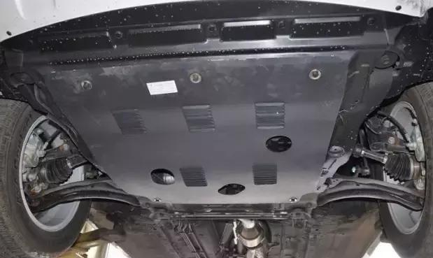 发动机护板有必要用铝合金吗,发动机护板装了影响散热吗