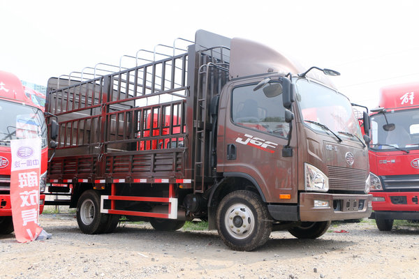 4.2米国五最新款轻卡价格,蓝牌轻卡最新款报价