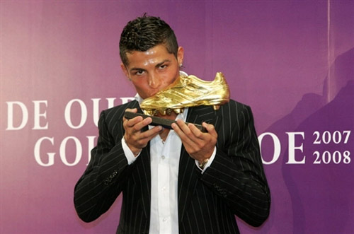 群妖峥嵘，时间慢走——回顾FM2006十大妖星C罗（七）