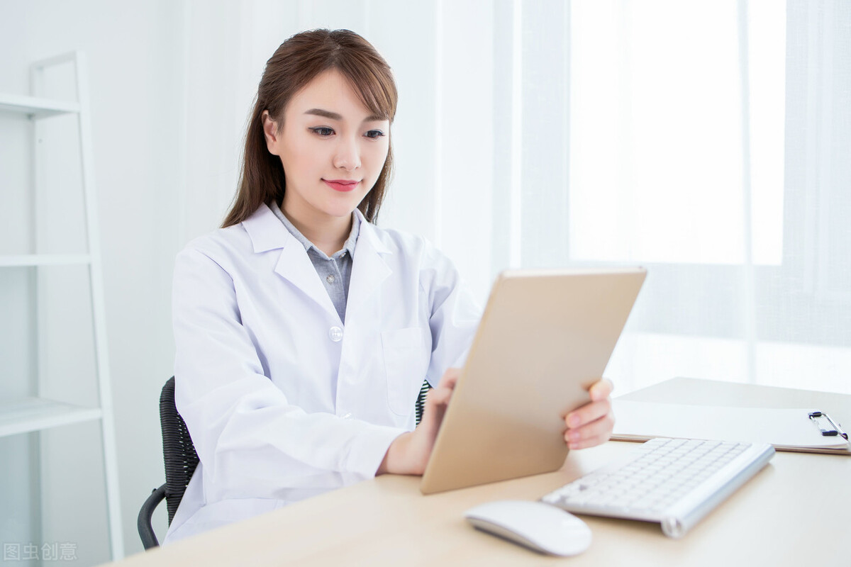 少年白癜风治疗周期,青少年白癜风如何正确治疗