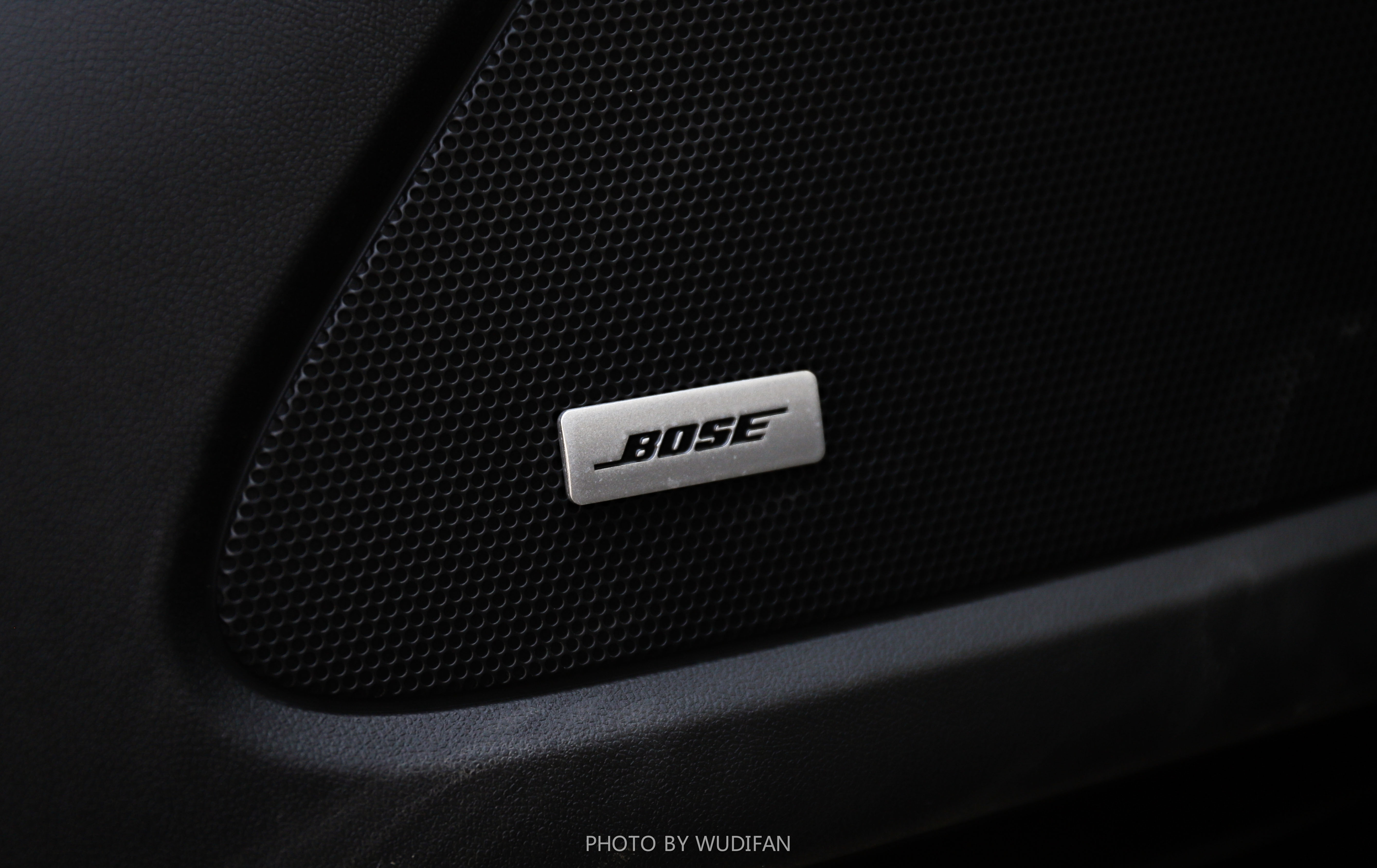 深度试驾雪佛兰探界者2.0t2023款,全面解析雪佛兰探界者配置差异