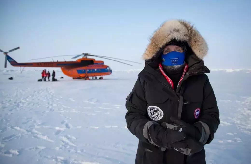 留学生注意！穿加拿大鹅危险了，有人专门抢穿鹅的亚洲人