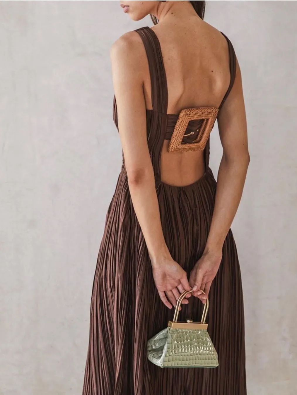 韩剧高个子女主冬日氛围感穿搭,韩剧女主穿搭哪一部最好看