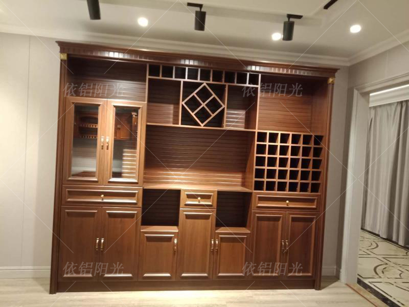 装修师傅讲全铝家居,全铝家装结实吗