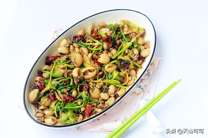 鲜到爆的墨鱼仔还能拉丝,墨鱼仔怎么做才不缩水又嫩