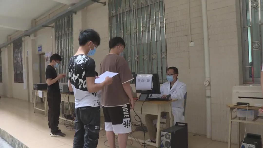 疫苗接种在行动我们一起打疫苗,我们一起打疫苗苗苗