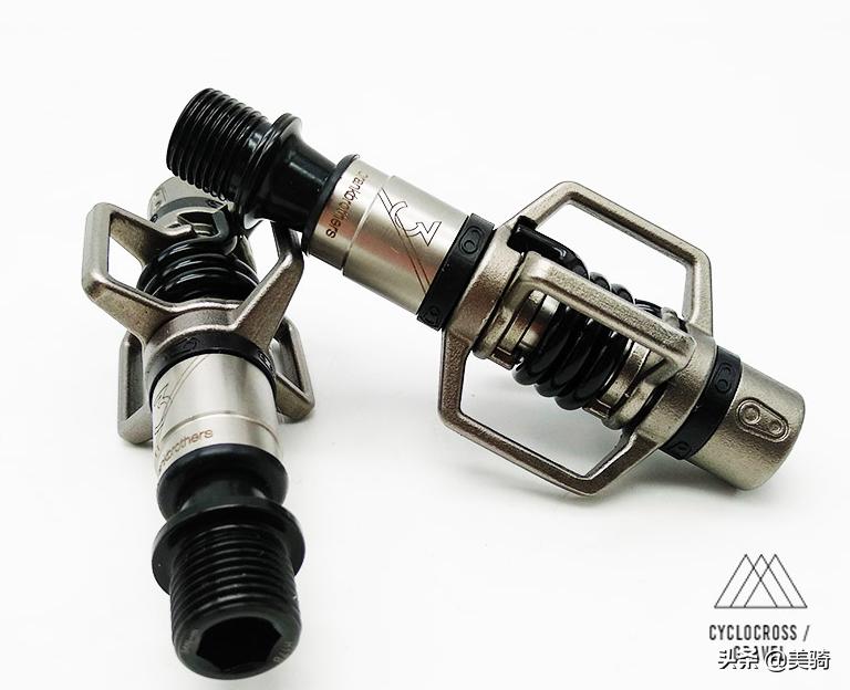 山地车脚踏非锁脚哪种好,山地车自锁脚踏测评