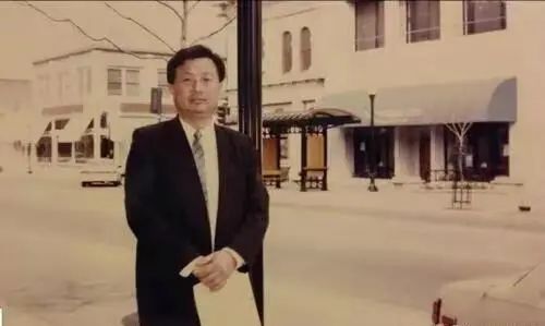 无冕之王任正非,任正非金凤凰