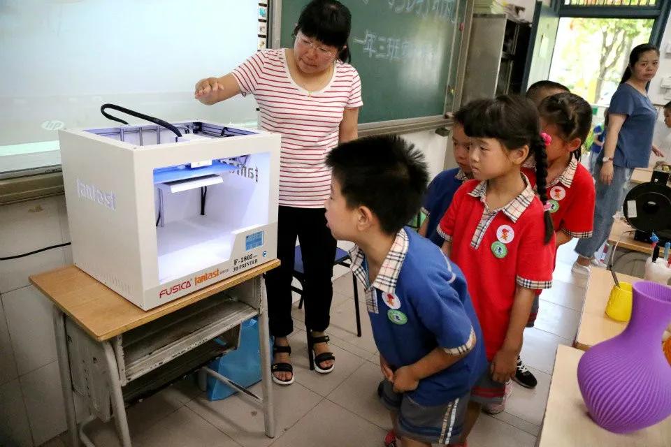 思明：让人工智能教育返璞归真