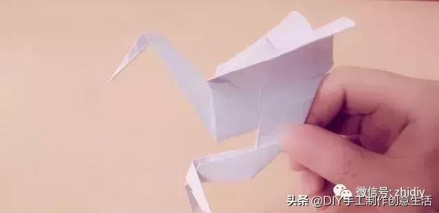 用千纸鹤糖纸做千纸鹤慢教程,不一样的纸鹤折纸